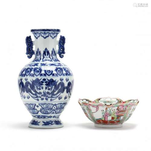 Two Pieces of Contemporary Chinese Porcelain
