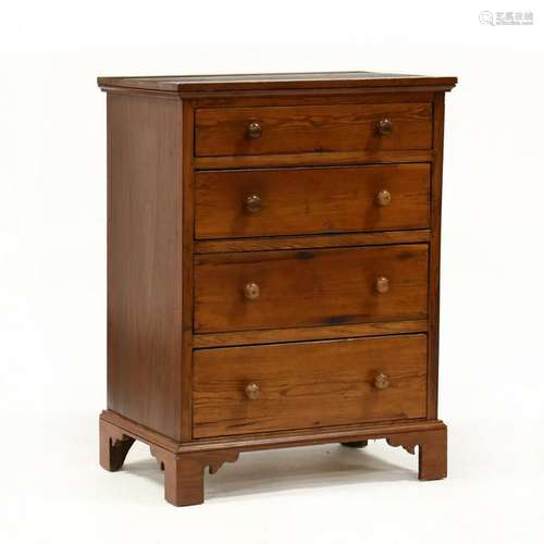 Southern Federal Yellow Pine Chest of Drawers