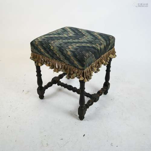 Jacobean Twist-Form Bench/Ottoman