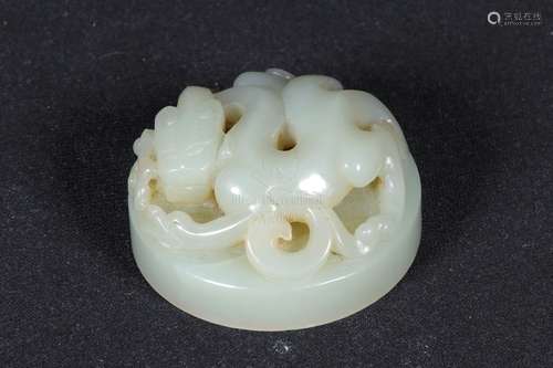 JADE RELIEF CARVED 'DRAGON' SEAL STAMP