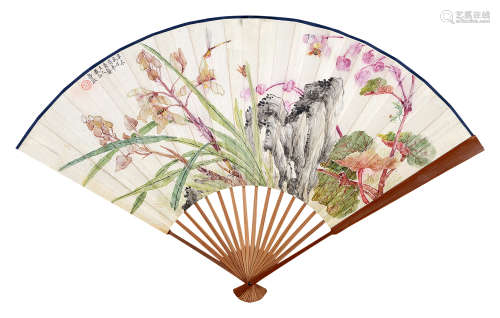 潘静淑（1892～1939） 花开草虫 成扇 设色纸本