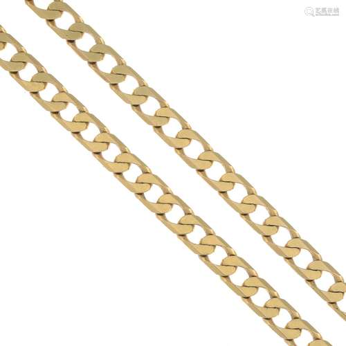 (23669) A 9ct gold curb-link chain.