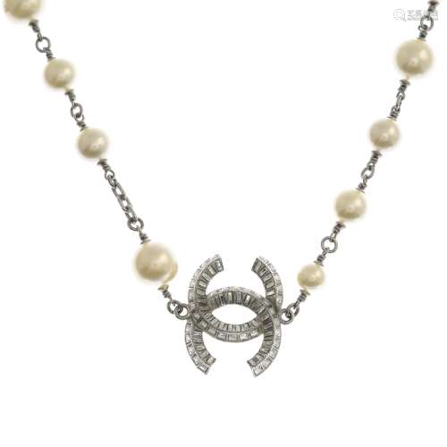A cubic zirconia and cultured pearl necklace,