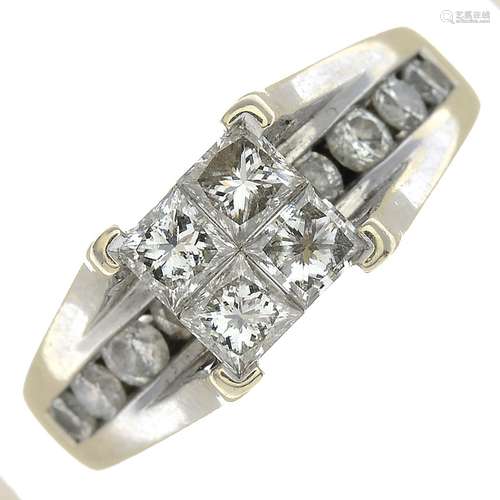 A diamond cluster ring.Estimated total diamond weight 1ct,