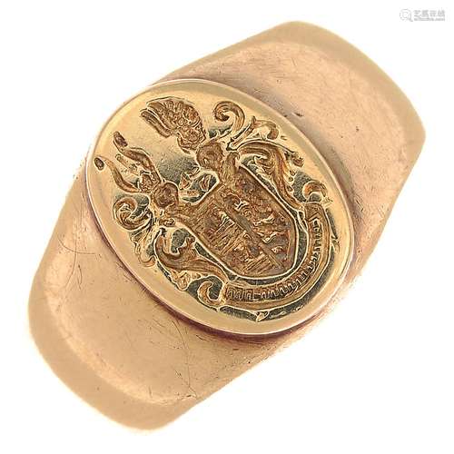 A signet ring.Ring size L.