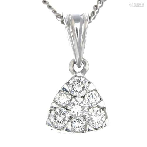 An 18ct gold diamond cluster pendant,