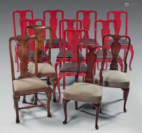 Paire de chaises en noyer. Dossier en balustre pla…