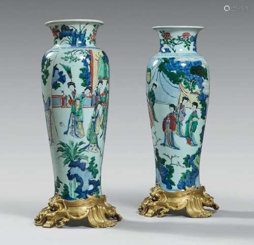 Paire de grands vases en porcelaine de Chine de la…