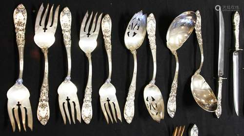 (262) PC STERLING SILVER KING PATTERN FLATWARE SET