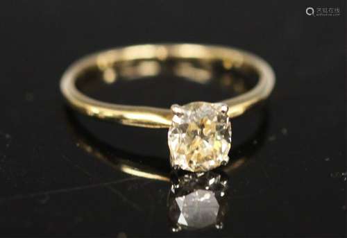 LADYS DIAMOND SOLITAIRE 14KT LADYS RING