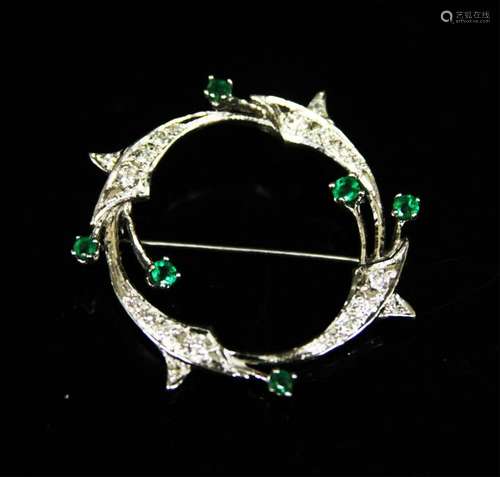 LADYS 18KT DIAMOND & EMERALD PIN