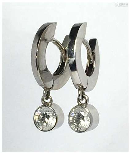 14KT WHITE GOLD DIAMOND DANGLE EARRINGS