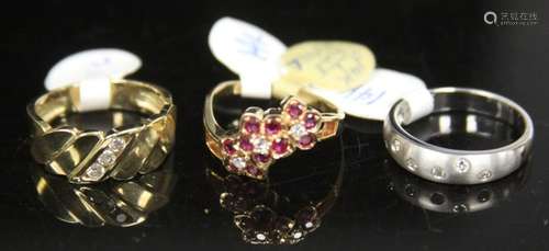 LOT OF (3) 14KT GOLD RINGS WITH DIAMONDS