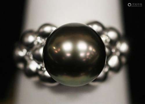 14KT WHITE GOLD TAHITIAN PEARL RING W/ DIAMONDS