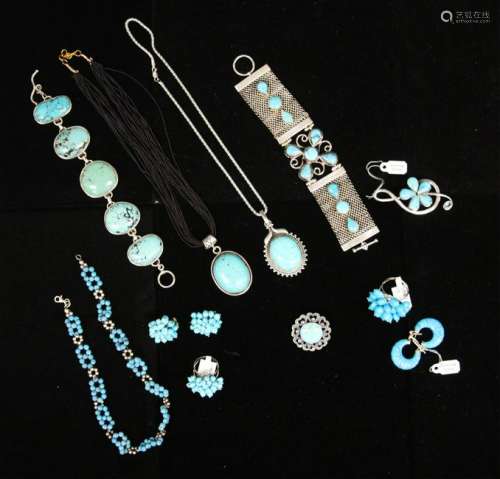 LOT OF (8) TURQUOISE & SILVER JEWELRY