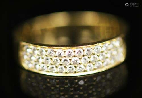 LADYS 14KT PAVE DIAMOND RING