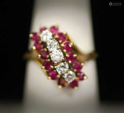 LADYS DIAMOND & RUBY 14KT RING