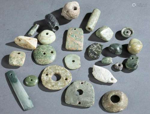 23 Pre-Columbian style stone beads.