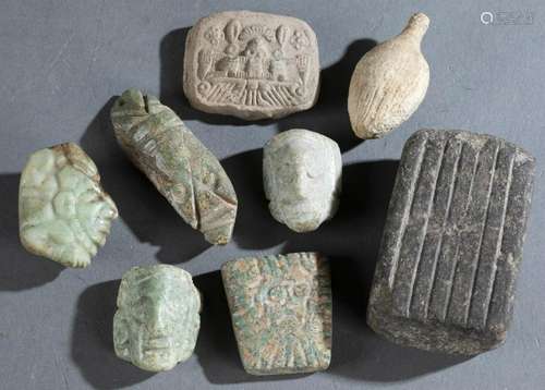 8 Pre-Columbian style stone sculptures & pendants.