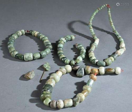 6 Pre-Columbian style hardstone jewelry pieces.