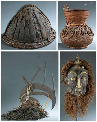 4 Ethnographic Objects. 20th c.