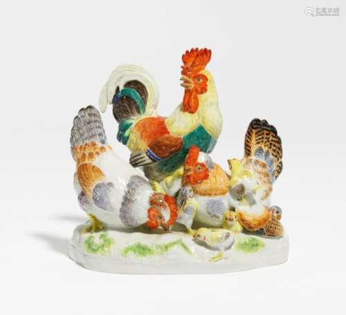 HÜHNERGRUPPE. Meissen. Modell A. Ringler. Porzellan, farbig staffiert. Zwei Hennen, ein Hahn und 5
