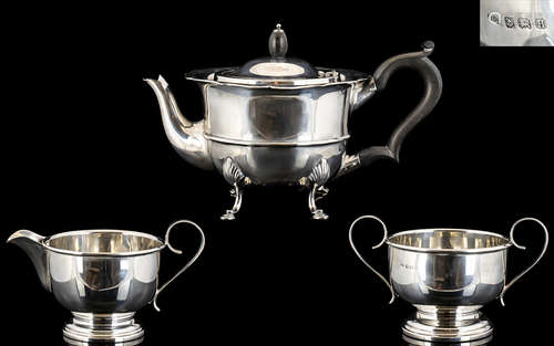 Edwardian Period Stylish Sterling Silver Bachelors Teapot. Hallmark Birmingham 1901. Approx 4.75