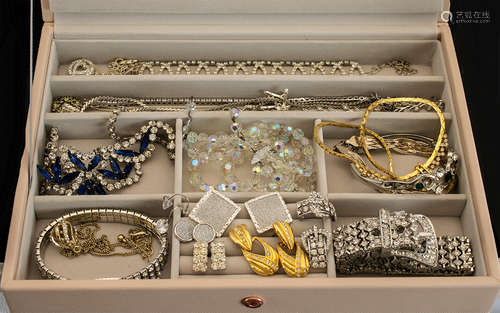 Collection of Vintage & Contemporary Diamonte Evening Jewellery including a diamonte bracelet of