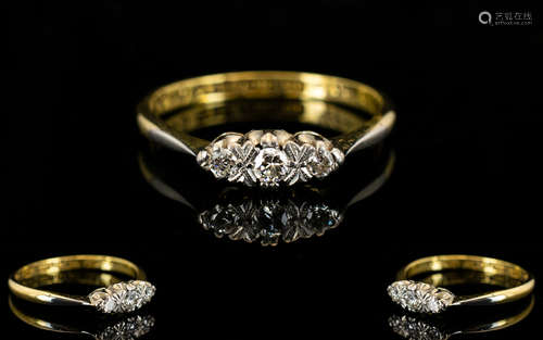 Ladies 18ct Gold and Platinum Pretty 3 Stone Diamond Set Ring of Small Proportions - Marked 18ct and