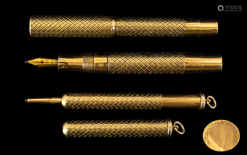 Van Cleef and Arpels - Superb Quality 18ct Gold Cased Fountain Pen and Matching Pencil '