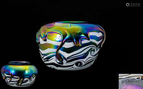 John Ditchfield Superb Quality and Heavy Studio Art Iridescent Glass Vase - Wonderful design and