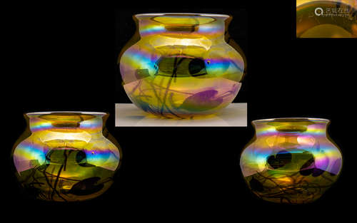 John Ditchfield - Art Studio Signed and Stunning Iridescent Glass Bowl of Bulbous Form, Wonderful