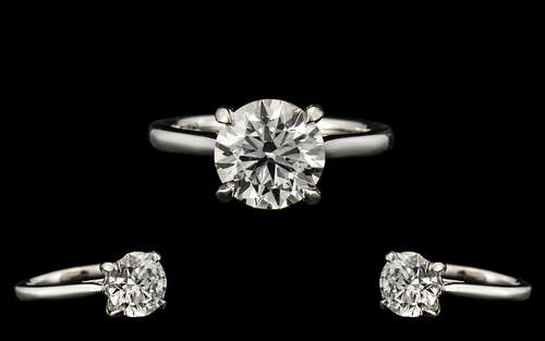 Ladies Superb/Stunning 18ct Gold - Single Stone Diamond Ring of Top Quality. The modern round