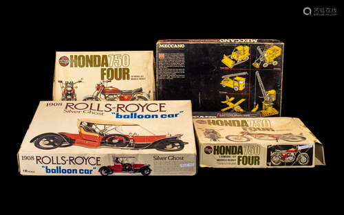 Collection of Vintage Boxed Model Kits comprising two boxed Honda 750 Model Kits; an F-16B