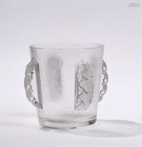 René LALIQUE (1860 1945). Seau à glace modèle \