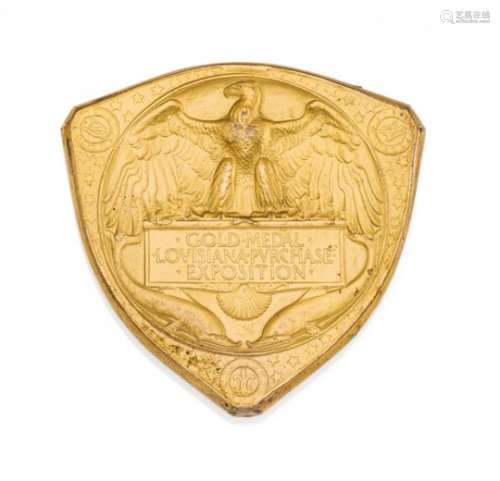 GOLD-MEDAILLE. Metall, vergoldet, Gesamtgewicht: 256,5g. L x B=ca. 7,1 x 7,3cm. Gold-Medaille der