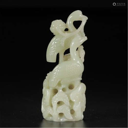 CHINESE YELLOW JADE CEANE AND LOTUS TABLE ITEM