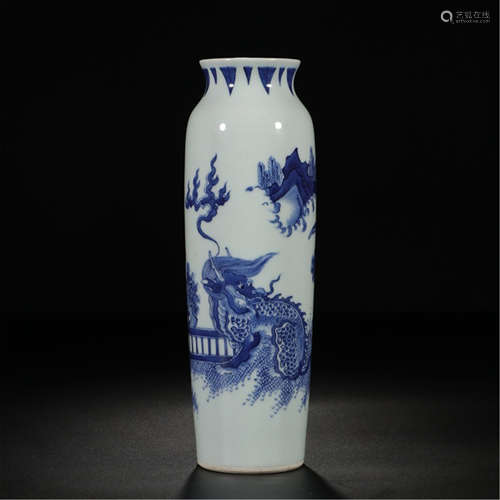 CHINESE PORCELAIN BLUE AND WHITE BEAST VASE