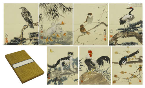 SIXTEEN PAGES OF CHINESE ABLUTM PAINTING OF BIRD AND FLOWER