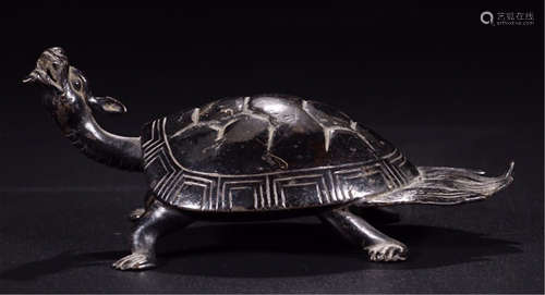 CHINESE BRONZE TURTLE TABLE ITEM