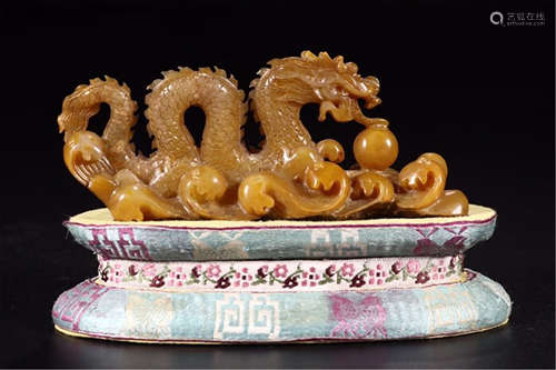 CHINESE SOAPSTONE TIANHUANG DRAGON TABLE ITEM