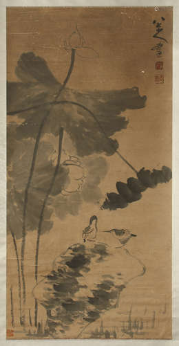 CHINESE SCROLL PAINTING OF BIRD AND LOTUS