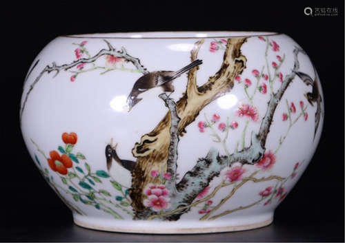 CHINESE PORCELAIN FAMILLE ROSE BIRD AND FLOWER WATER POT