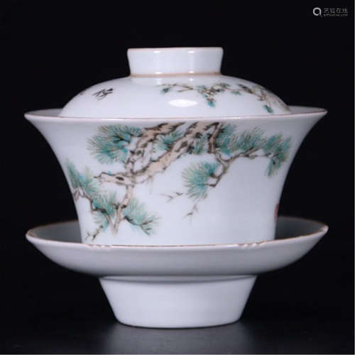 CHINESE PORCELAIN FAMILLE ROSE PINE TREE LIDDED TEA CUP WITH DISH