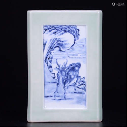 CHINESE PORCELAIN BLUE GLAZE BLUE AND WHITE DEER IN MOUNTAIN SQUARE BRUSH POT