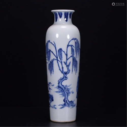 CHINESE PORCELAIN BLUE AND WHITE WILLOW VASE