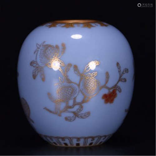 CHINESE PORCELAIN BLUE GLAZE GOLD PAINTED FLOWER WATER POT