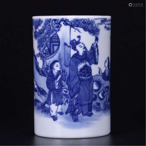 CHINESE PORCELAIN BLUE AND WHITE FIGURES BRUSH POT