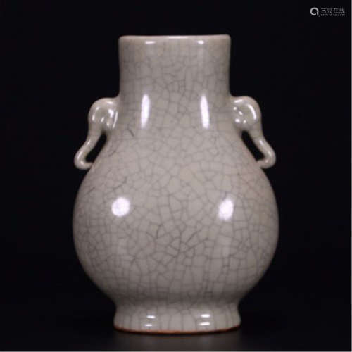 CHINESE PORCELAIN CRACKED GLAZE ZUN VASE