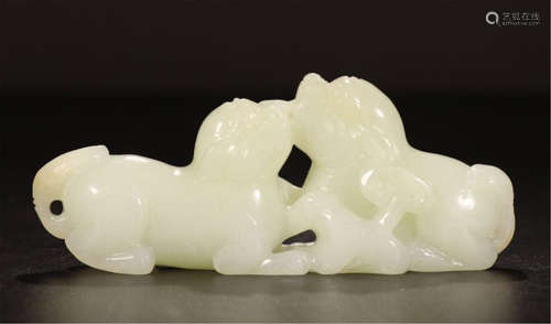 CHINESE WHITE JADE BEAST TABLE ITEM